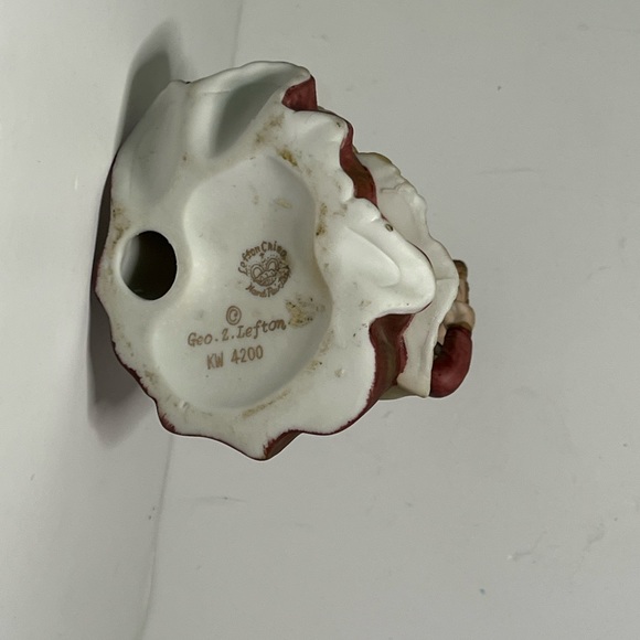 Vintage Lefon Girl with flowers May - Picture 6 of 6